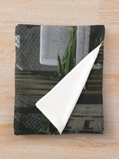 urblanket medium foldwide portraitx1000.1u8 25 - Oyasumi Punpun